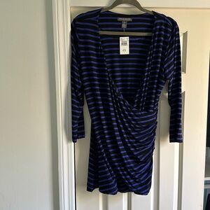 A Pea in the Pod black and Purple Striped Maternity Top size Large NWT